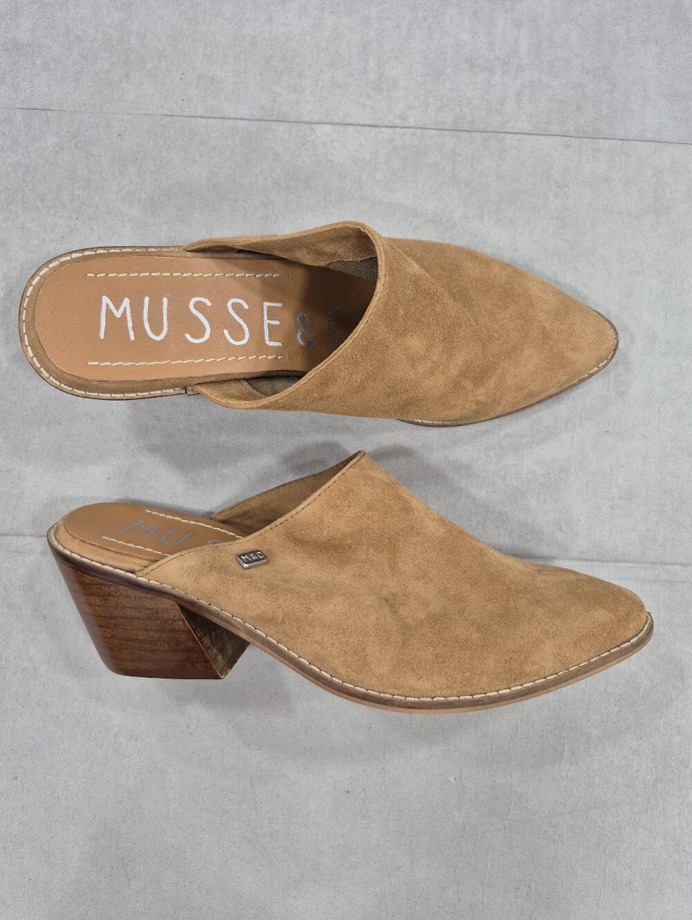 Musse & Cloud mules women's 8 tan suede point toe western Cowgirl